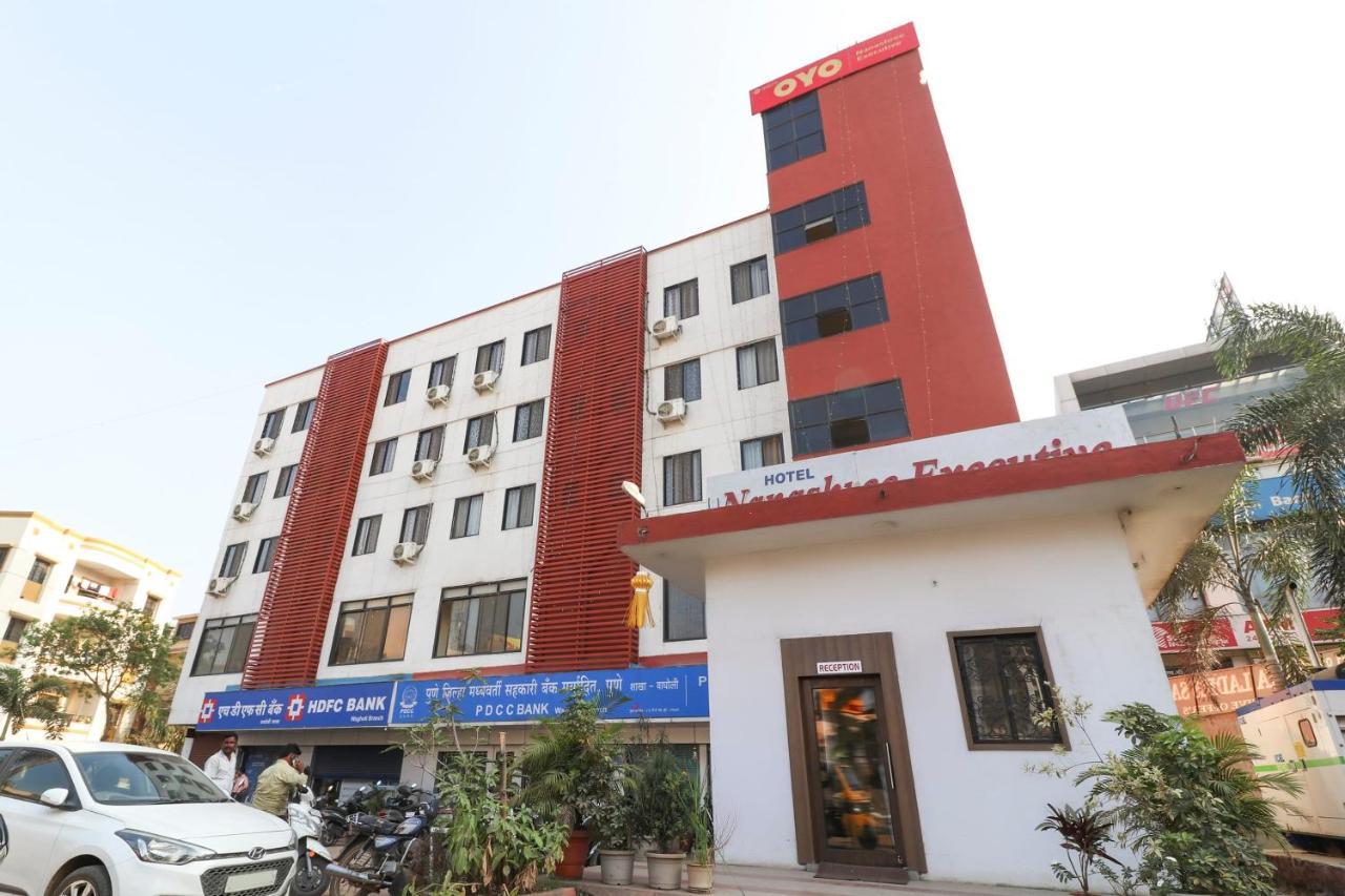 Oyo 10679 Hotel Nanashree Executive Wagholi Bagian luar foto