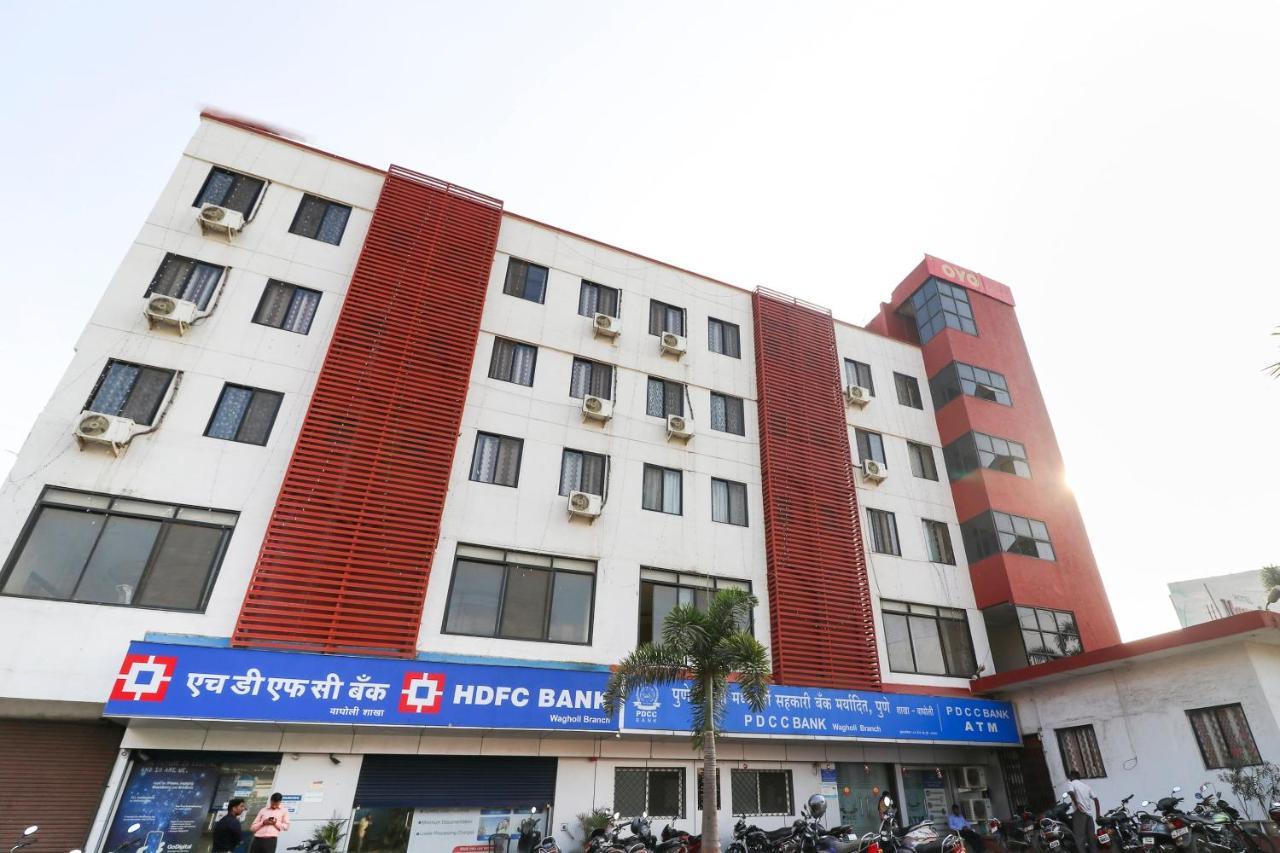 Oyo 10679 Hotel Nanashree Executive Wagholi Bagian luar foto