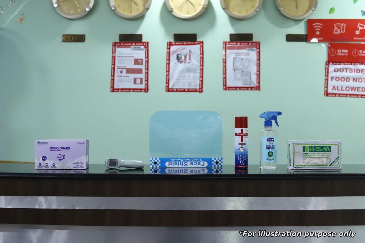 Oyo 10679 Hotel Nanashree Executive Wagholi Bagian luar foto